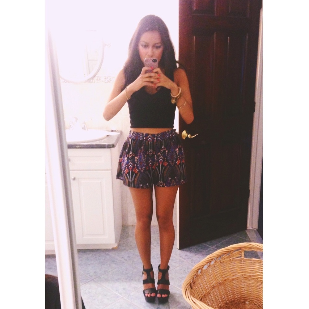 Print shorts